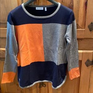 525 America Sweater